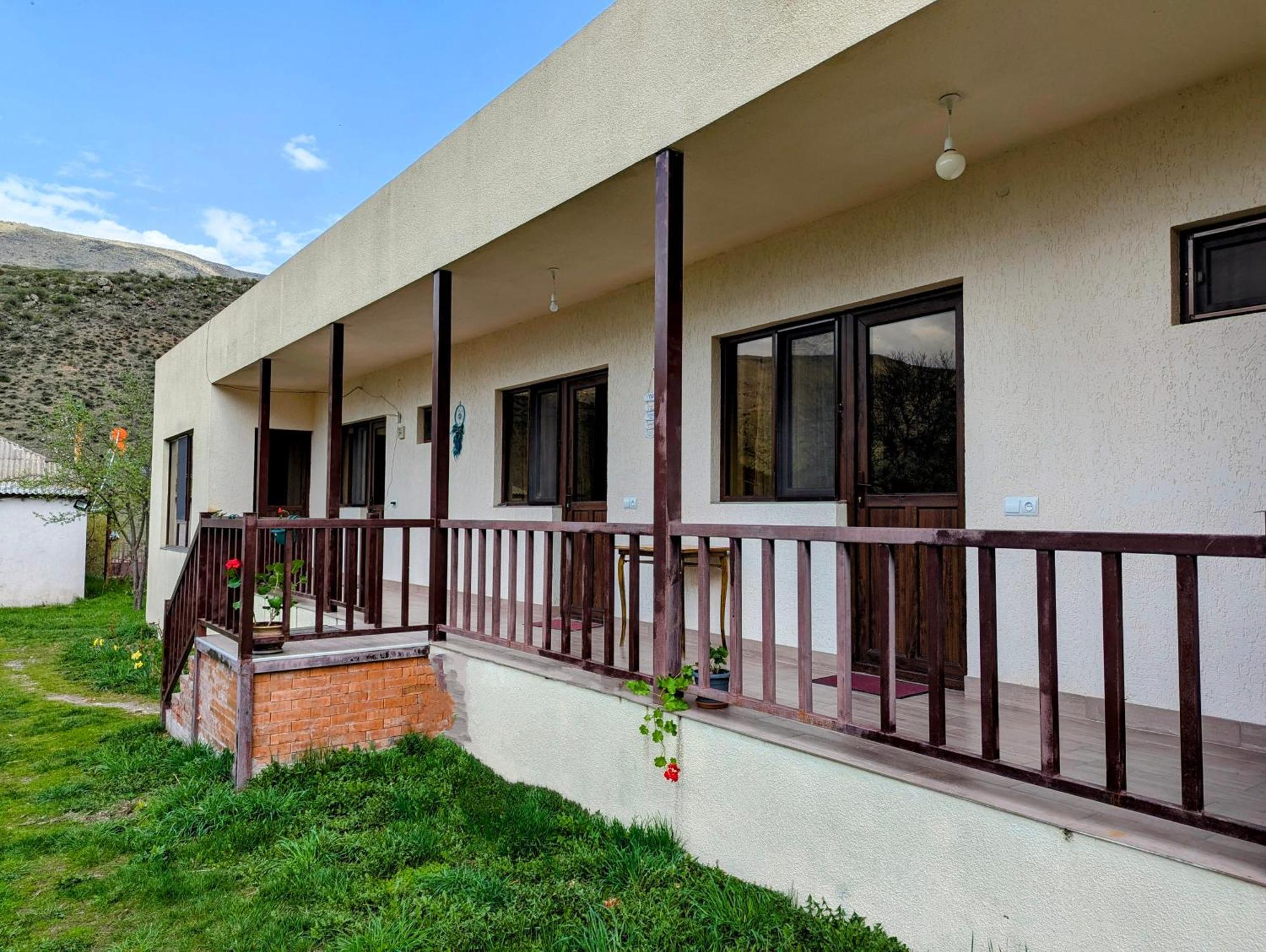 מלון Pia Bee House מראה חיצוני תמונה
